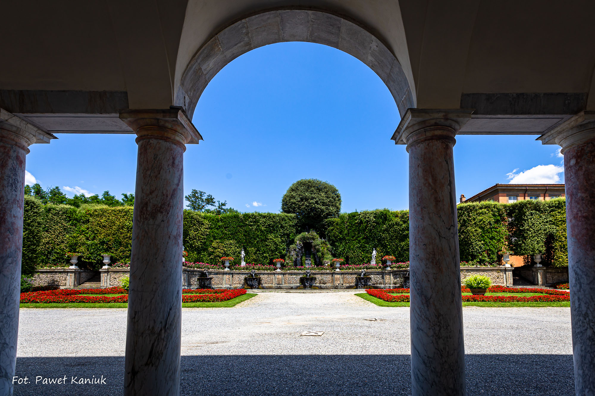 Wakacje w Toskanii 2019 – dzień 2 – Villa Reale i Montecarlo